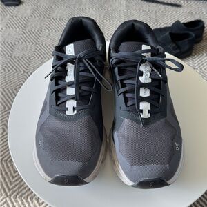 ON Cloudrunner Road-Running Shoes - Men's